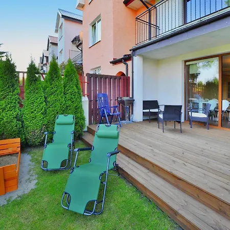 Large Home, Private Garden